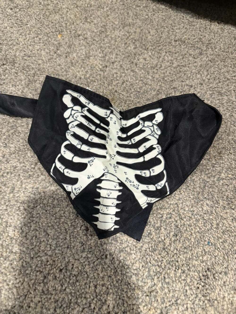 Dog Rubies Costume Co Skeleton Bandana Size S/M Black